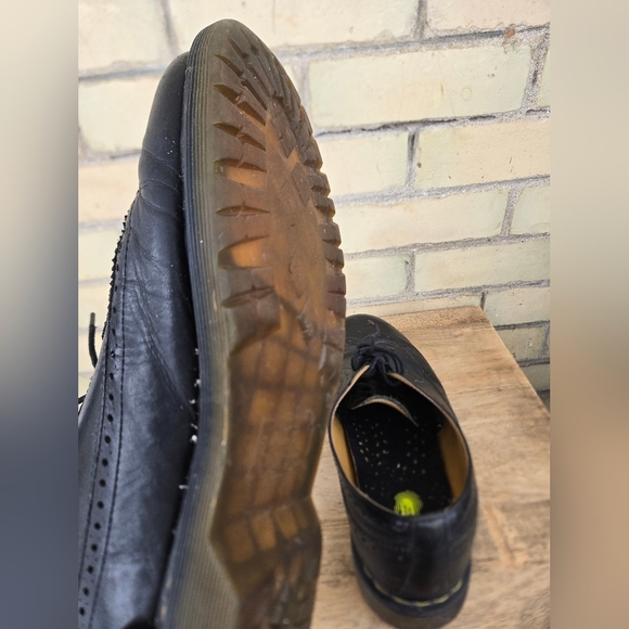Vintage Brogue Dr. Martens - Picture 7 of 8